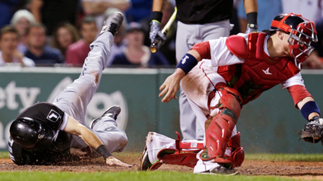 Abreu's double in 10th lifts White Sox over Red Sox, 3-1